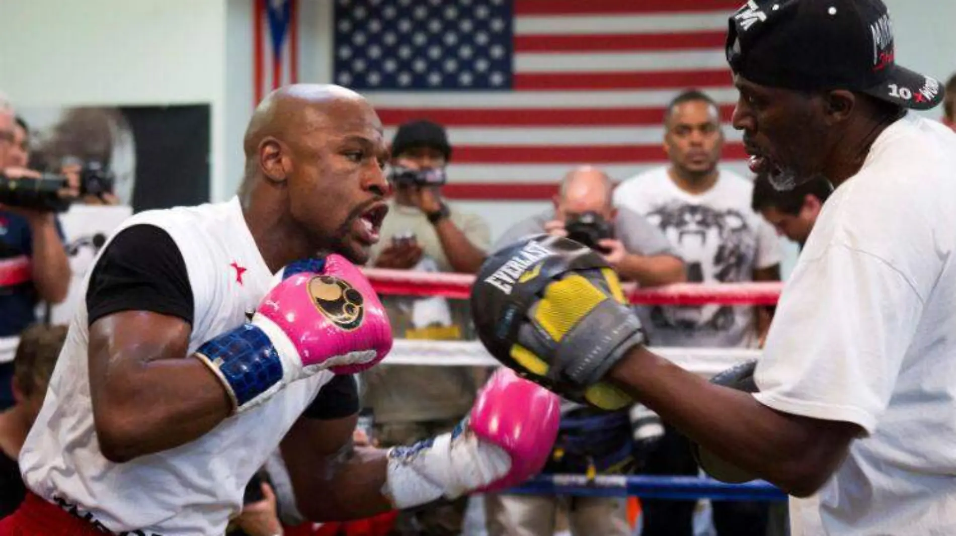 Roger Mayweather reuters